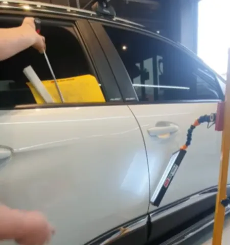 자동차 문 문콕 덴트 수리