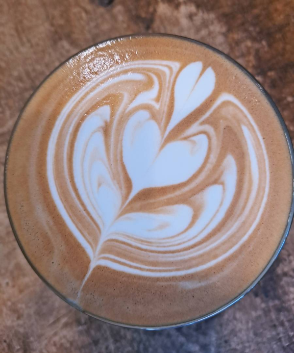 라떼아트 윙튤립