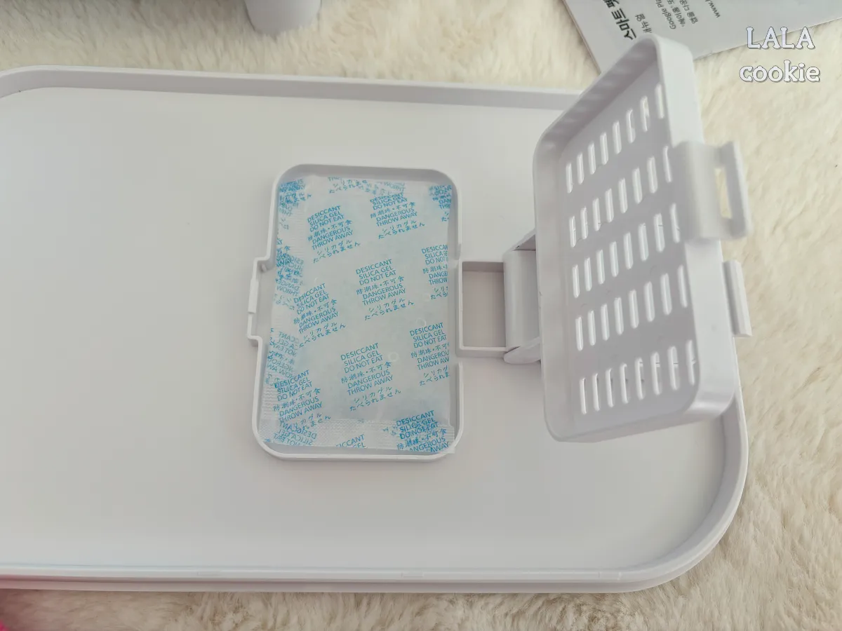 고양이-자동급식기-두껑에-제습제