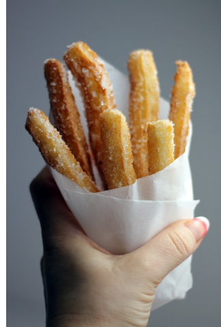 바삭하고 달콤한 츄로스의 세계 여행