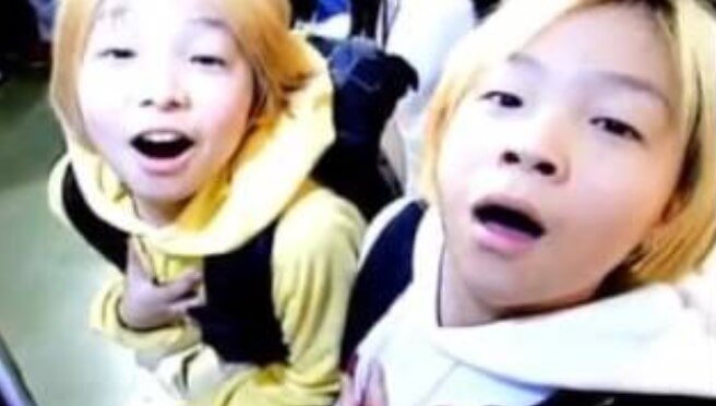 량현량하가 웃고 있는 모습