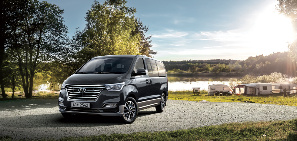 2020년형 스타렉스 외관 전면 디자인 사진