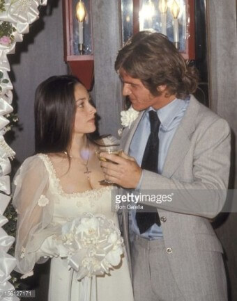 올리비아핫세와데이비드-아이슬리의사진입니다.