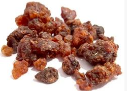 동방박사의 예물 : 유황(프랑킨센스)와 몰약(미르)