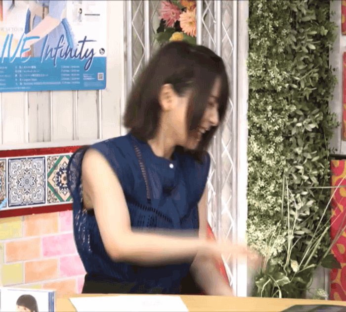 타네다 리사 種田梨沙 gif 2