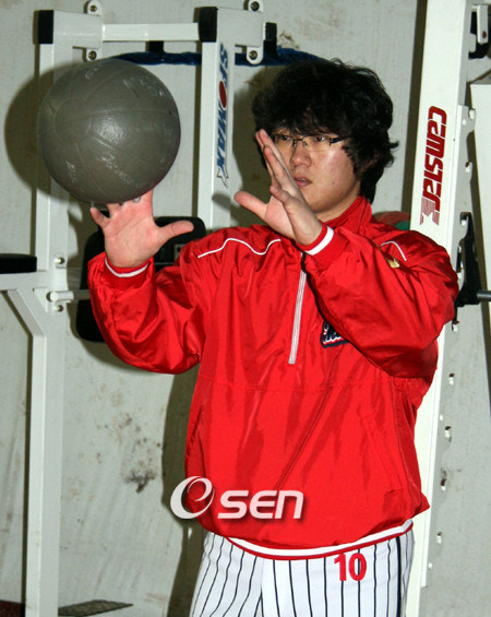 한기주 프로필