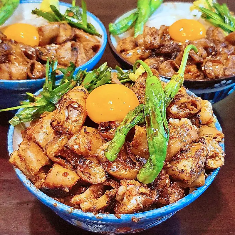 줄서는식당 계란 장어덮밥, 한우곱창덮밥, 숯불갈비 냉우동 맛있는 식당 잠실 송리단길 우동 돈부리 맛집 소개