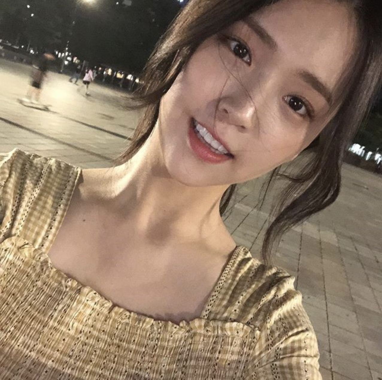 김지은 셀카 미모