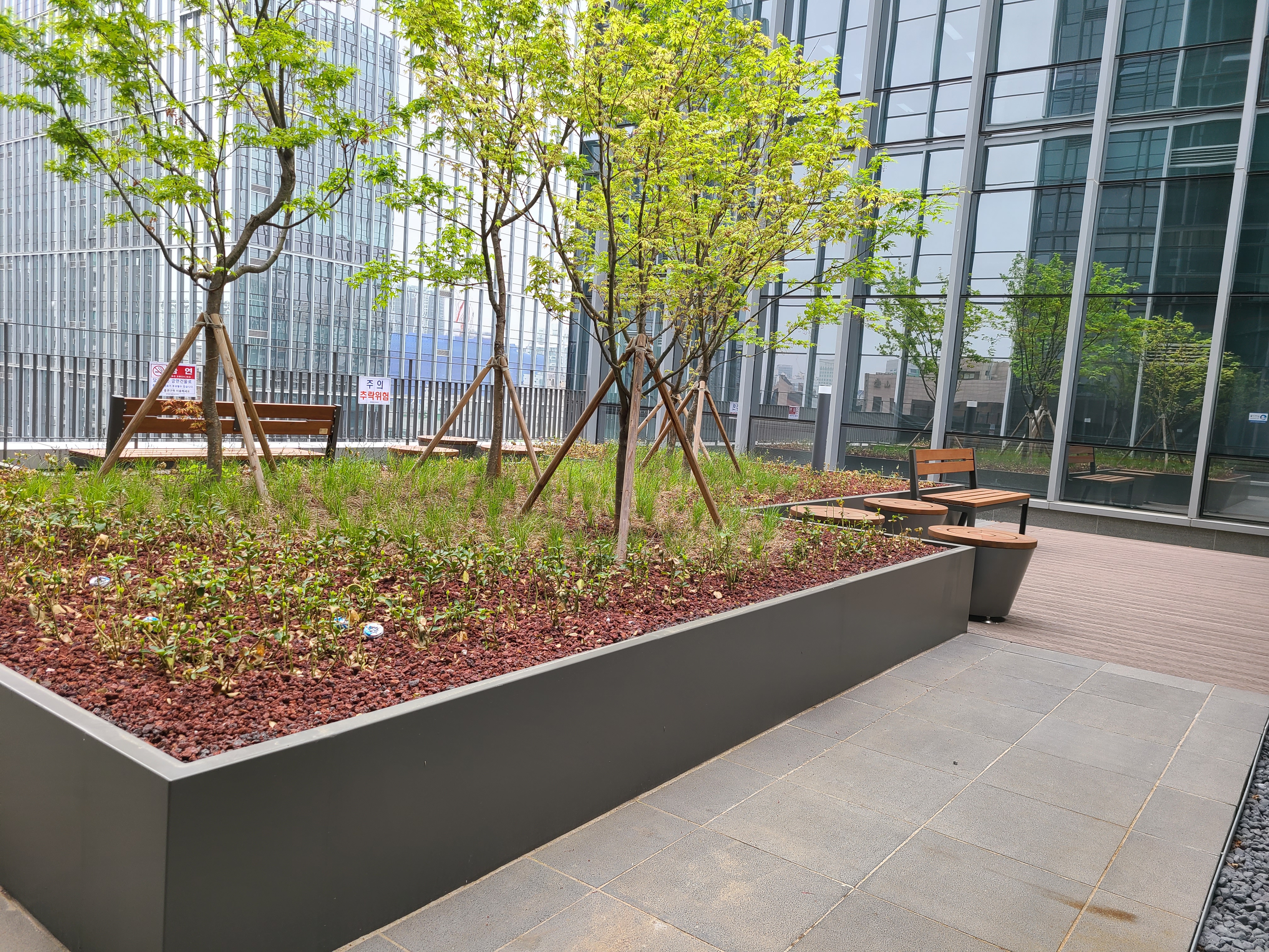 당산 생각공장 정원1