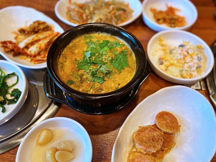 토요일은 밥이좋아 토밥 예산 수덕사 맛집 추천 토밥좋아 위치