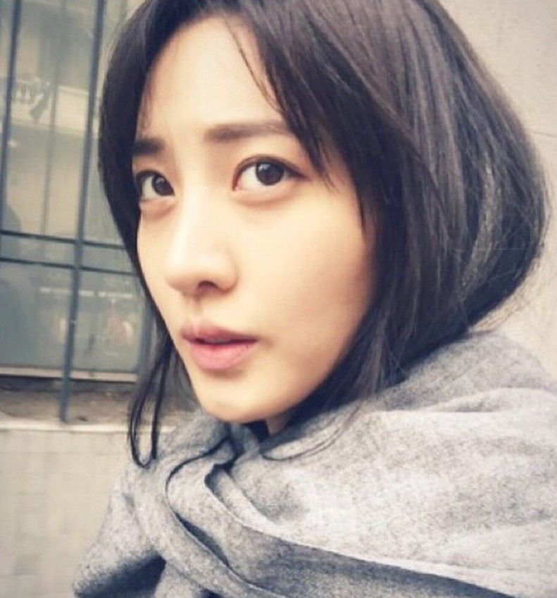 Claudia_Kim11