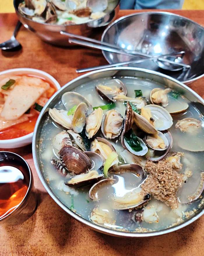 이만기 동네한바퀴 충남 태안 바지락칼국수 맛집