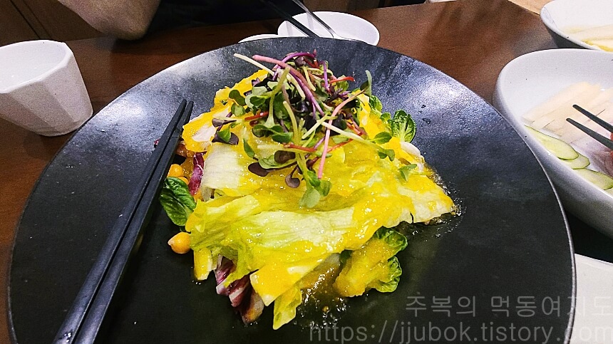 모담-계절-건강샐러드