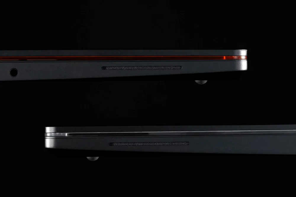 모듈형이지만, 두께가 크게 두껍진 않죠?