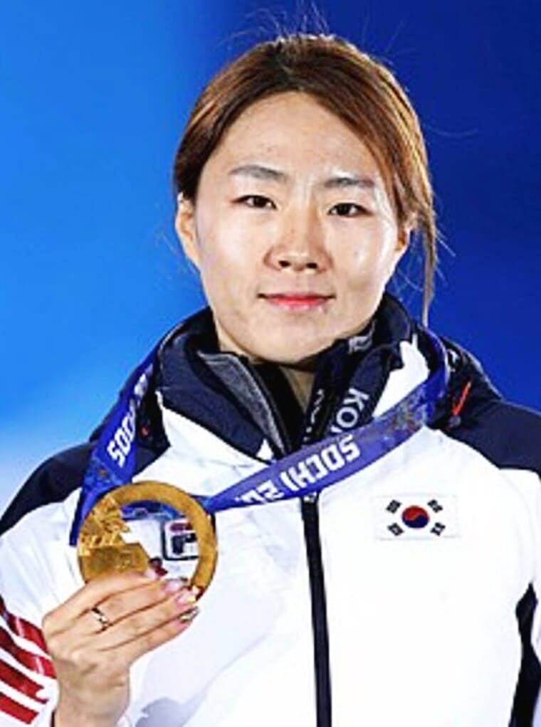 전-스피드-스케이팅-선수-이상화