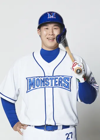 최강야구 선수단 사진
