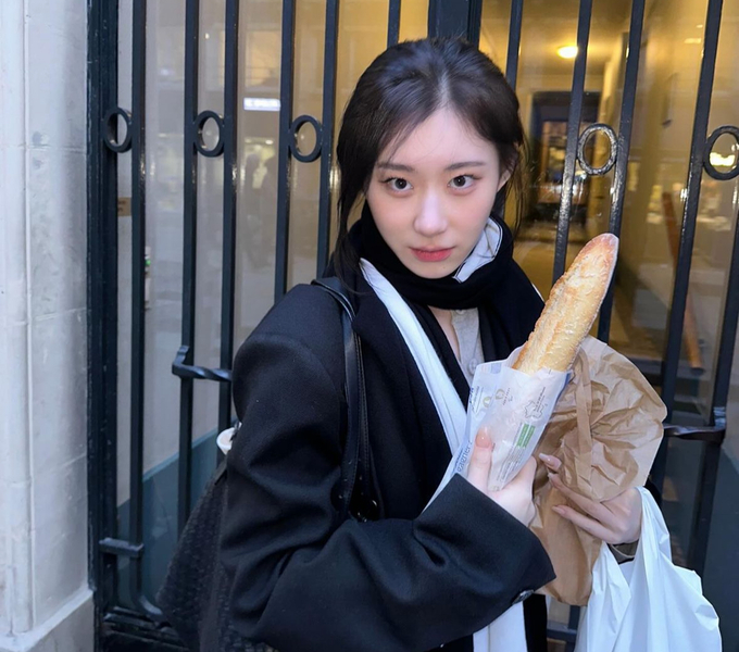 있지 채령 사복