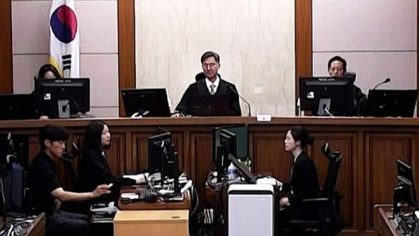 신종오판사 사망 이유 나이 프로필 학력 고향 주요 판결 총정리: 김건희 징역 4년 선고와 유서 내용