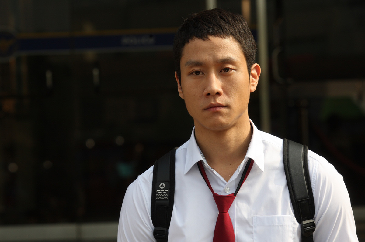 주연 배우 '정우'