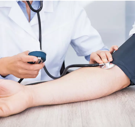 고혈압 낮추는 생활 루틴 7가지