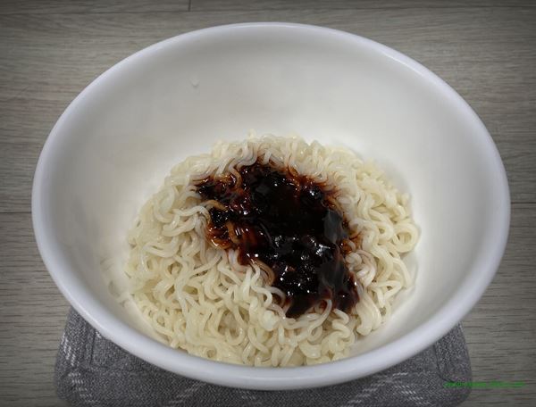 팔도 비빔면(4차 윈터 에디션,삼진 어묵) 비빔라면 2022년 6월