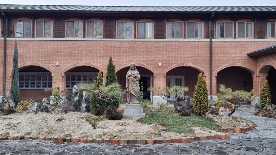 감곡성당 가밀로 영성의 집 사진