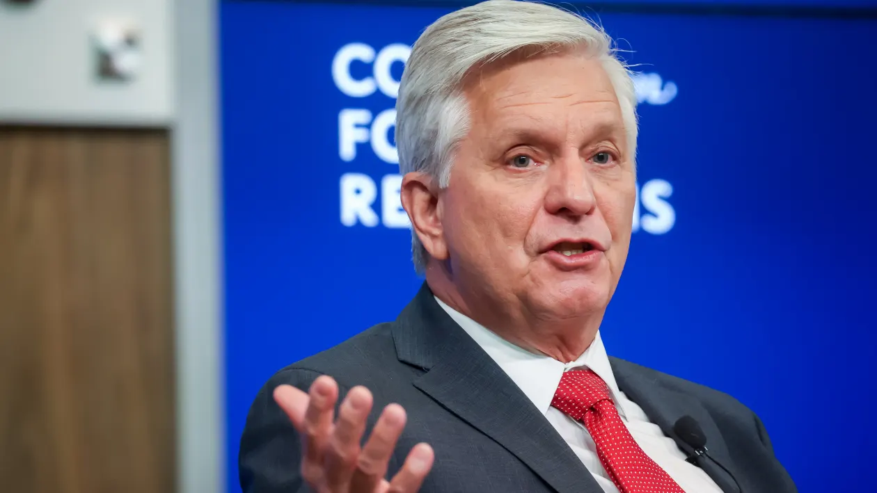 🔻 월러 연준 이사 “12월 금리 인하 지지”…노동시장 약화가 결정적 요인 될까?