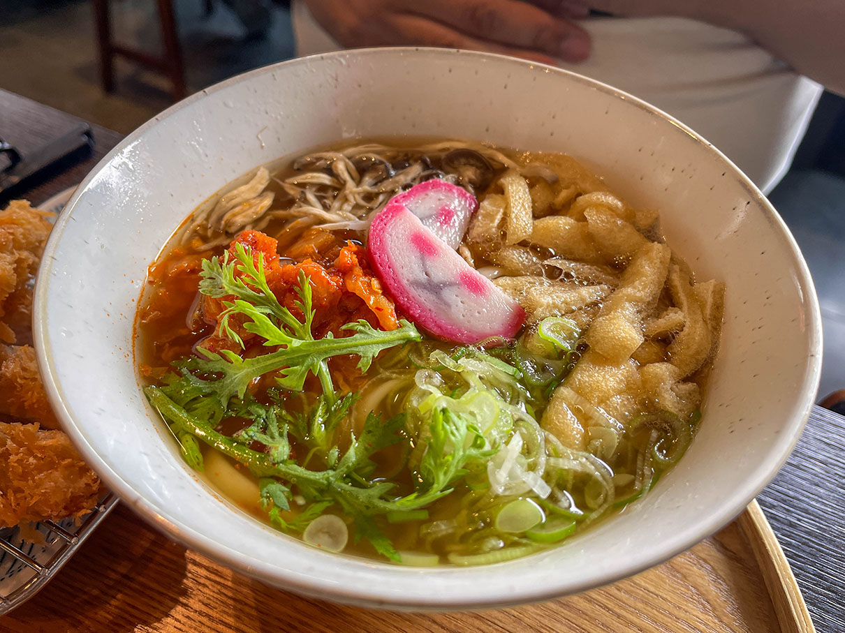 부산 기장 일광 오션뷰 맛집 일향가 김치 우동 세트