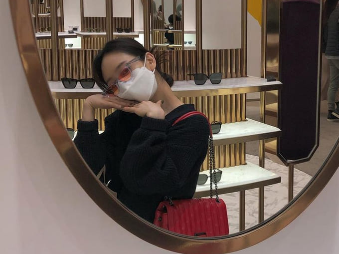원진아 사복