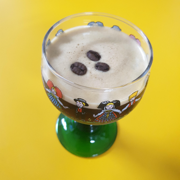 에스프레소 마티니(Espresso Martini) 레시피 알아보기_에스프레소 마티니2