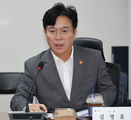 김영훈 고용노동부장관