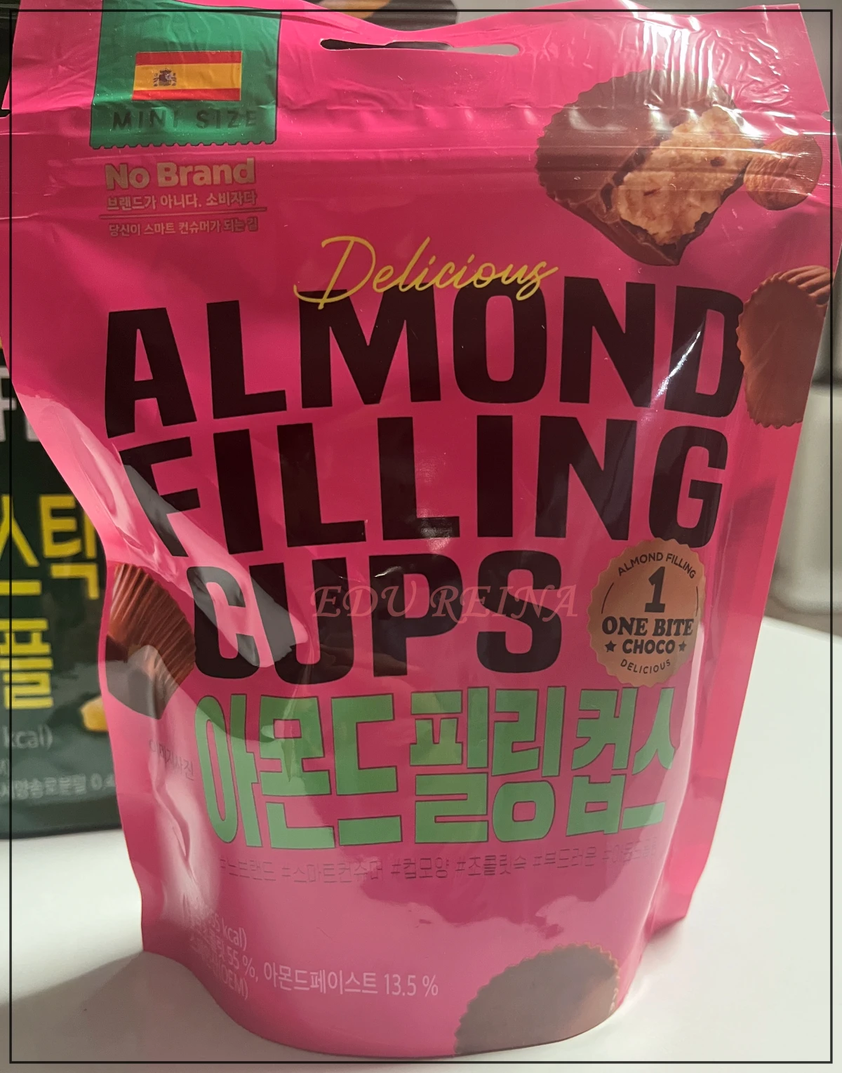 노브랜드-초콜릿류-아몬드필링컵스-봉지-앞면