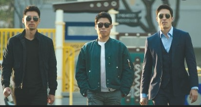 공조 2: 인터내셔날 출연 배우 현빈, 유해진, 다니엘 헤니의 모습
