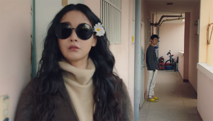 이-구역의-미친X-스틸컷7