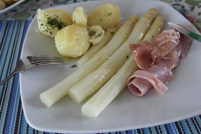 무릎에 물이 차는 증상 7