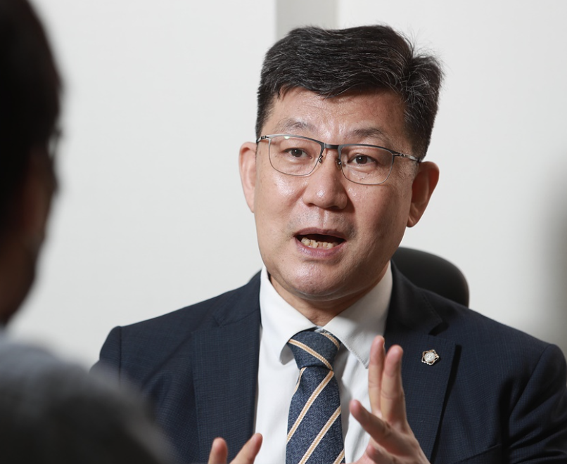 김남근4