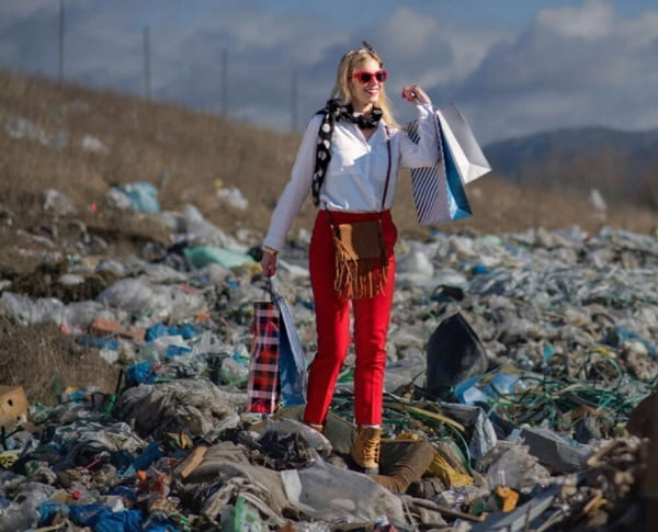 쉽게-구입하고-쉽게-버리는-패스트패션