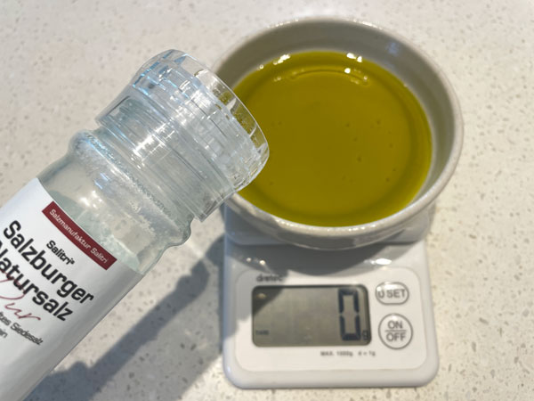 수제 그래놀라 만들기 - 꿀, 오일, 소금