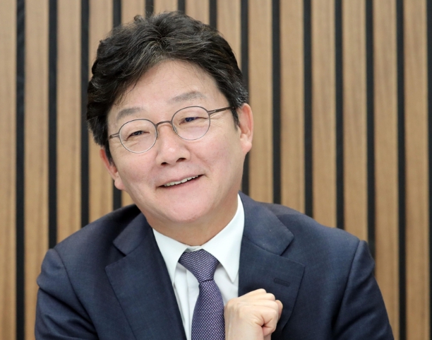 유승민 관련주