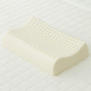 얼굴이 붓는 이유가 수면 때문이라면, 베개 높이 조절도 붓기 빼는법으로 고려