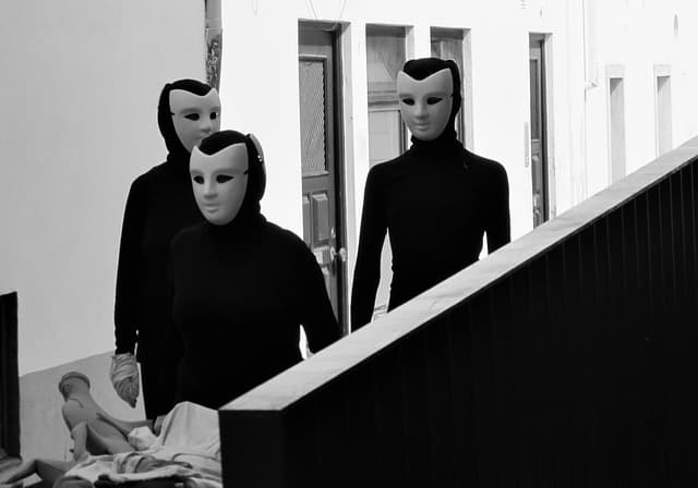 AI가 만든 예술 작품, 저작권은 누구에게 있을까?