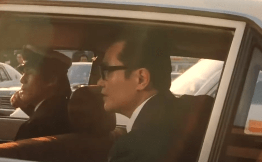 영화를 봐야 합니다