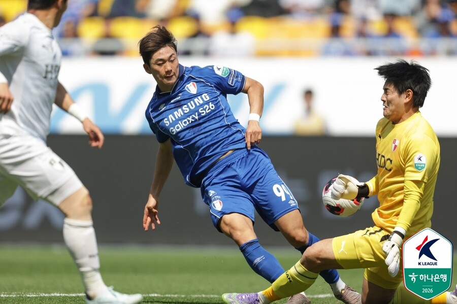 수원 부산 극장승: 수원 삼성, 부산 아이파크에 3-2 극적 승리…K리그2 선두 경쟁 점입가경