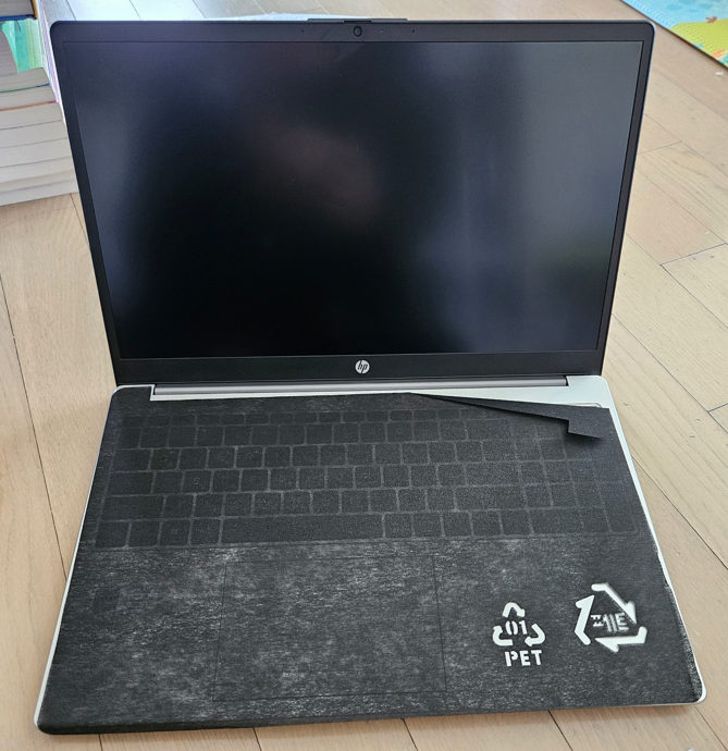 노트북 디스플레이 오픈 이미지