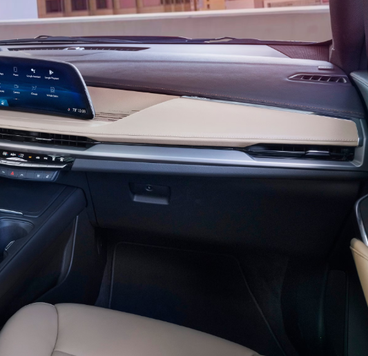 캐딜락 XT4 내부 디자인