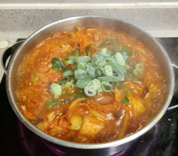 돼지고기김치찌개레시피