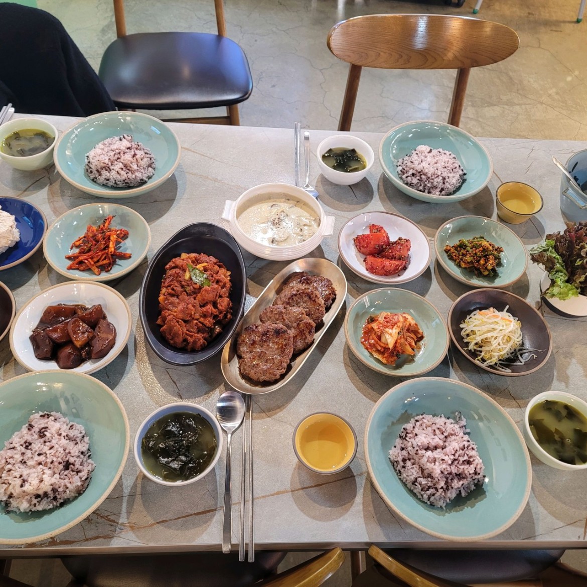 여주 감성식탁 메뉴 이미지