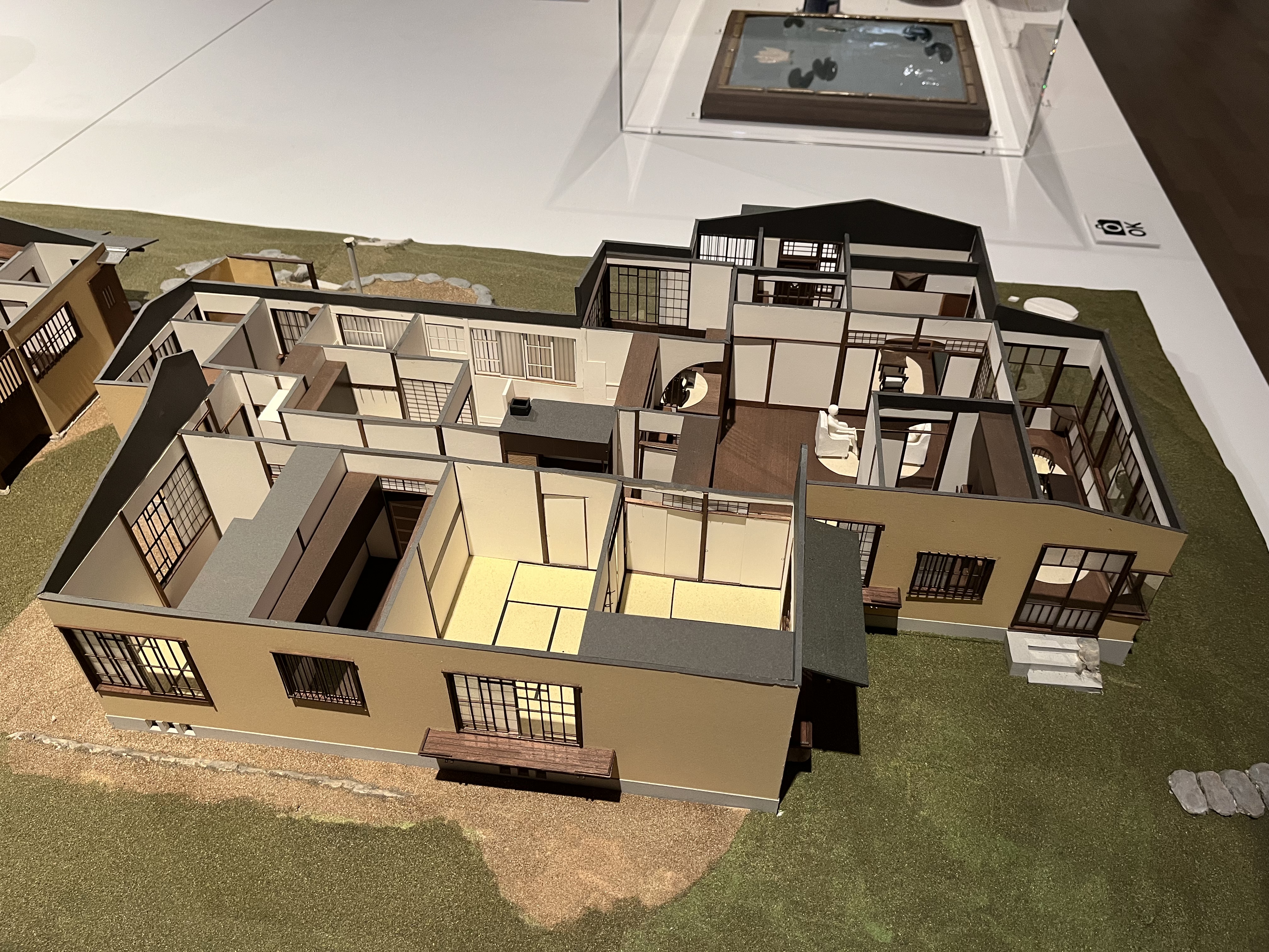 후지이 코지 초죽거 전시 모형