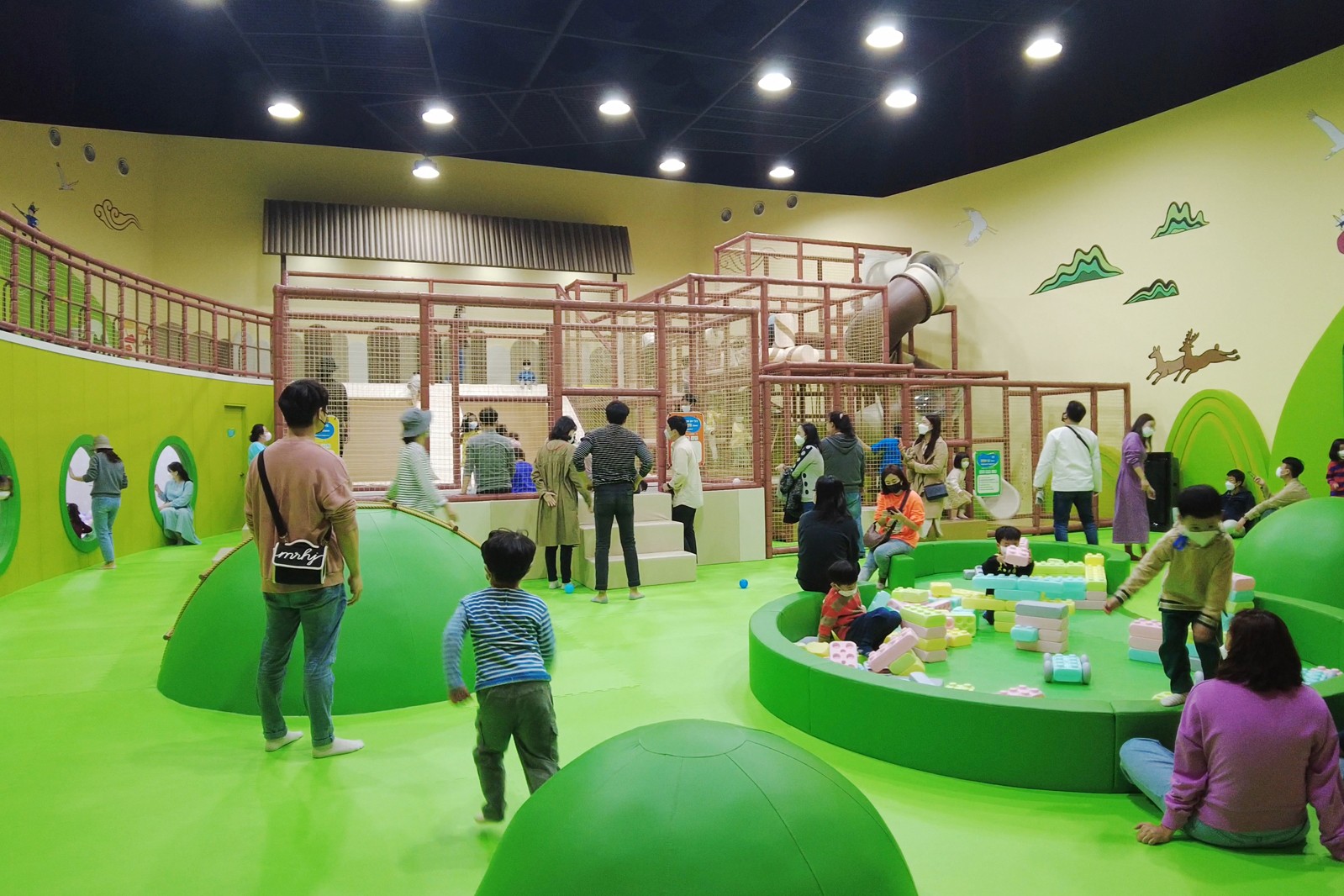 경주박물관,경주여행, 경주아이와가볼만한곳, 비오는날경주, 아이와가볼만한곳, 여름실내경주, 여름실내가볼만한곳, 경주동궁원, 동궁원,경주식물관, 경주버드파크,경주엑스포공원,