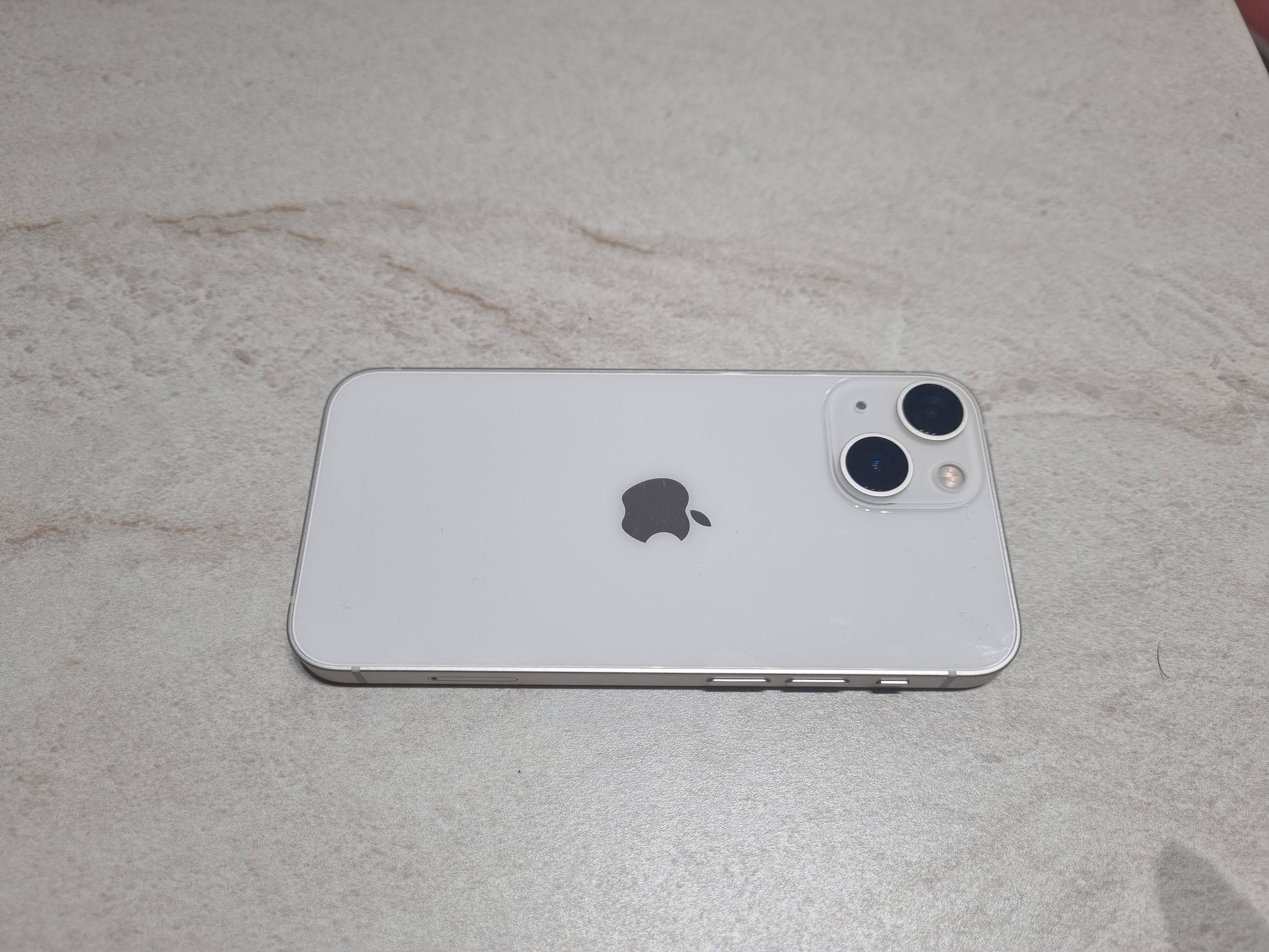 아이폰 13미니 화이트